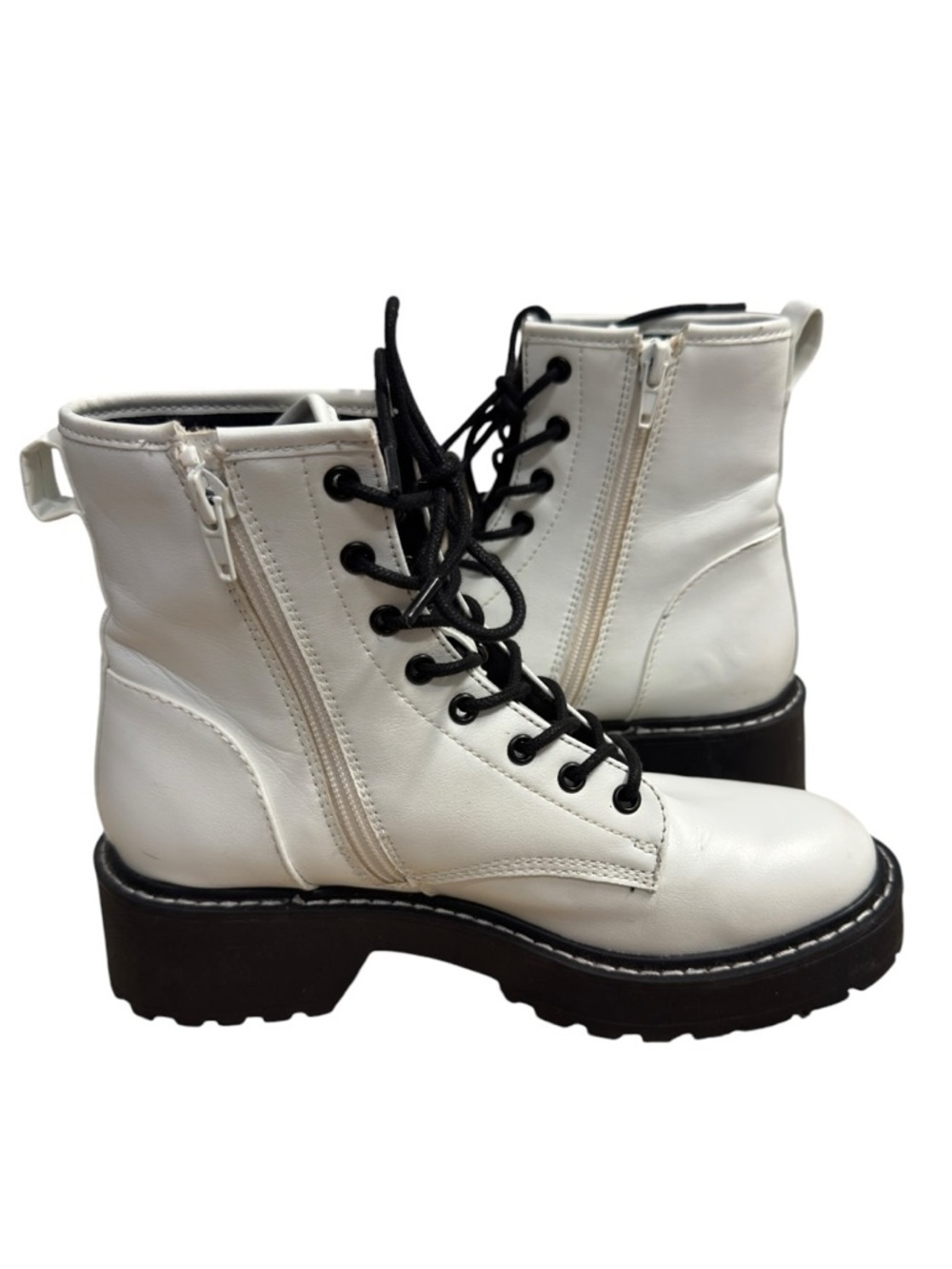 Madden Girl Carra White Lug Sole Combat Ankle Boots Womens US 6.5 Zip - Picture 6 of 10